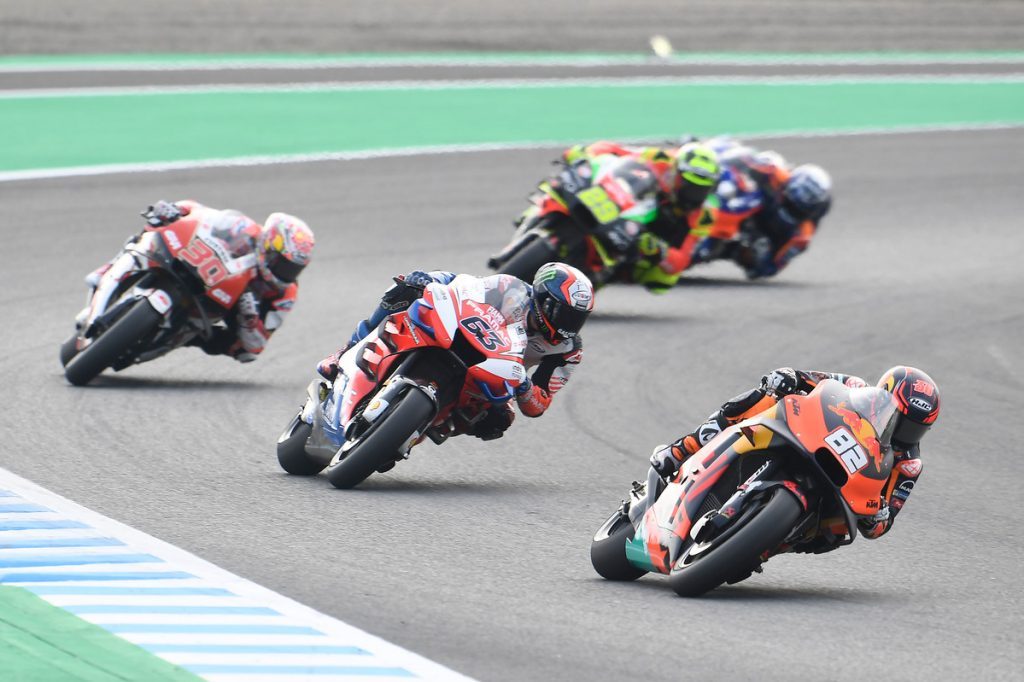 316447_Mika-Kallio_-RC16_MotoGP_-Twin-Ring-Motegi-_JPN_2019-10-20_272-1024x682